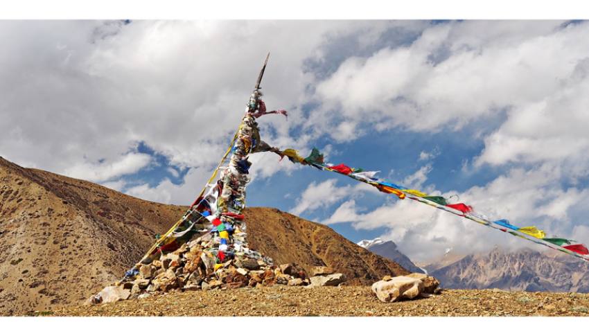 Lhato on the Crest of the Gyu-la Pass 