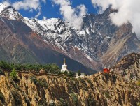 Chorten and Kutsap Teringa Gompa, Jomsom